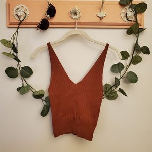 By The Way. | Cropped Ribbed Brown Sleeveless V-Neck Tank Top Size S